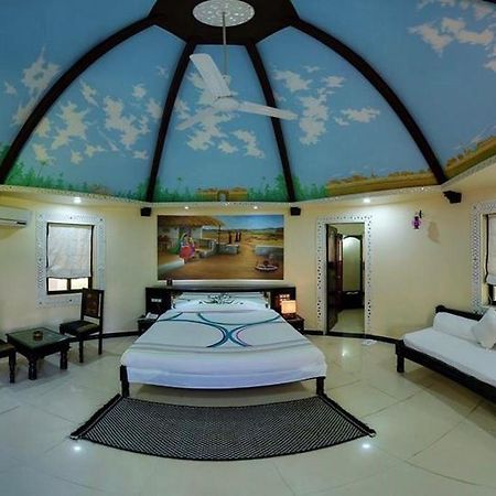 Ryan Resort Bhuj Εξωτερικό φωτογραφία